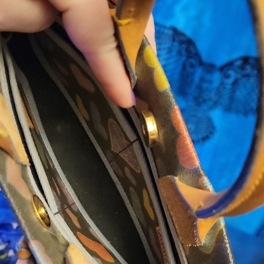 Dooney & Bourke Multicolor Heart Tote - Picture 2 of 4